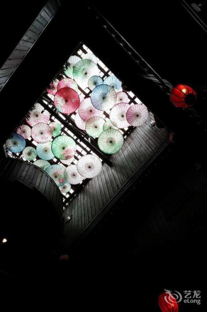 Fenghuang Waitin For You Inn エクステリア 写真